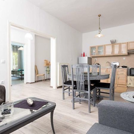 לימנאס Anastasia'S Apartment מראה חיצוני תמונה